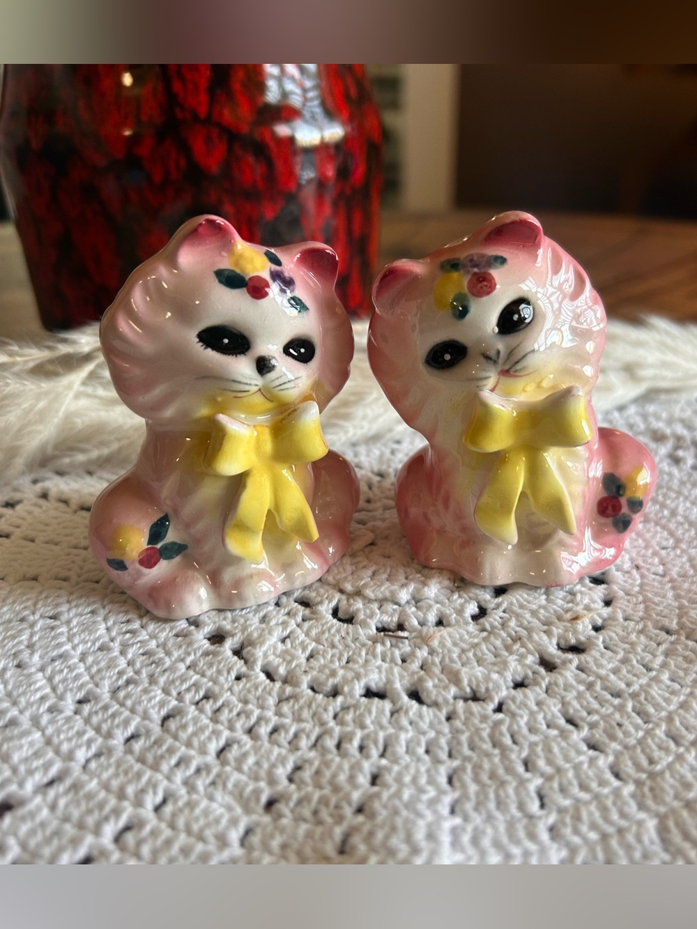 Vintage Japanese Ceramic Cat Salt & Pepper Shakers | Pink Kittens, Yellow Bows